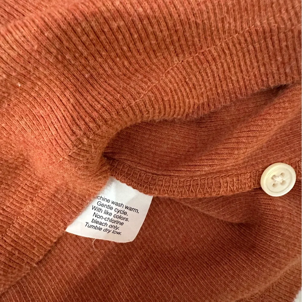 Y2K J. Crew Thermal Henley in Dark Cinnamon Size XL Men’s